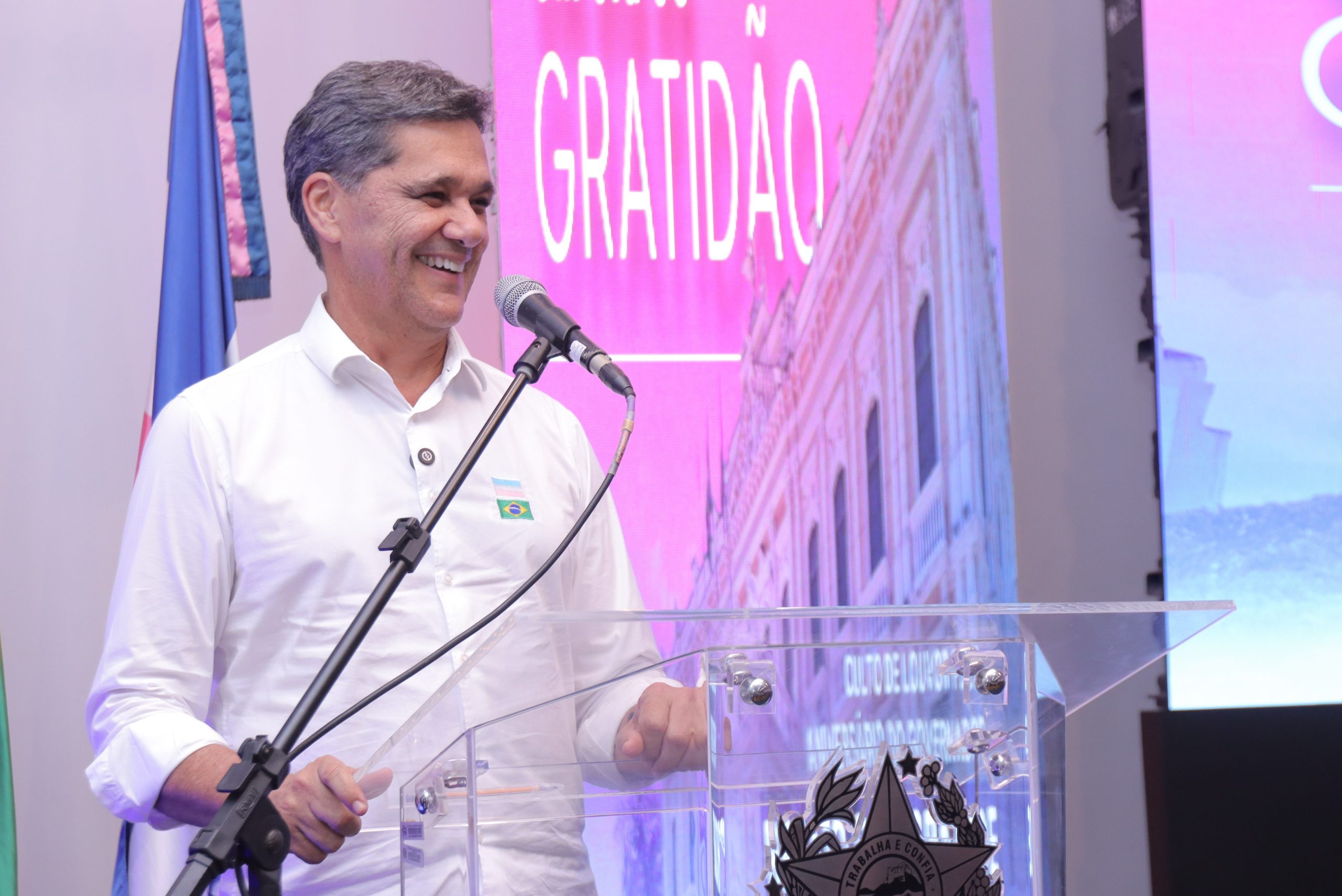 Ricardo Ferraço lidera todos os cenários e tem a menor rejeição na disputa pelo Governo do ES