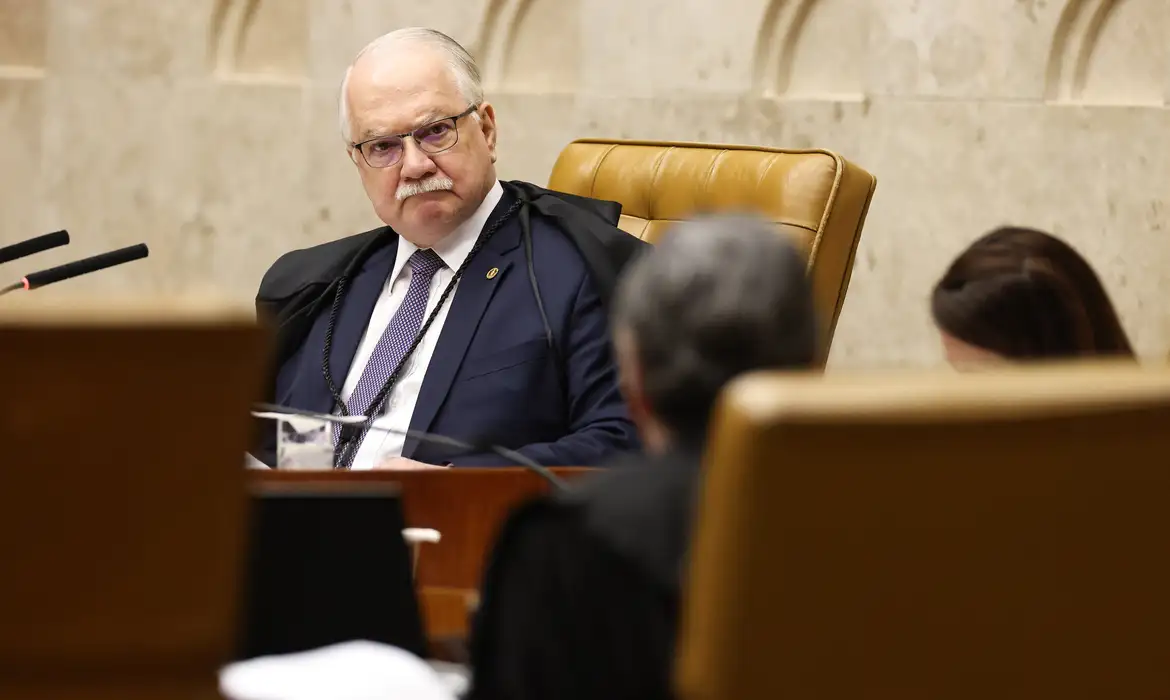 Fachin arquiva três investigações do inquérito das Fake News